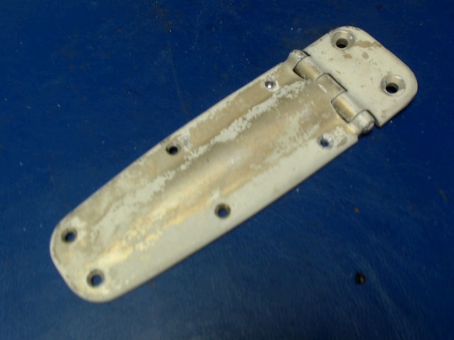 0413426-4 Cessna - Hinge Assembly - Cabin Door LH Lower or RH Upper